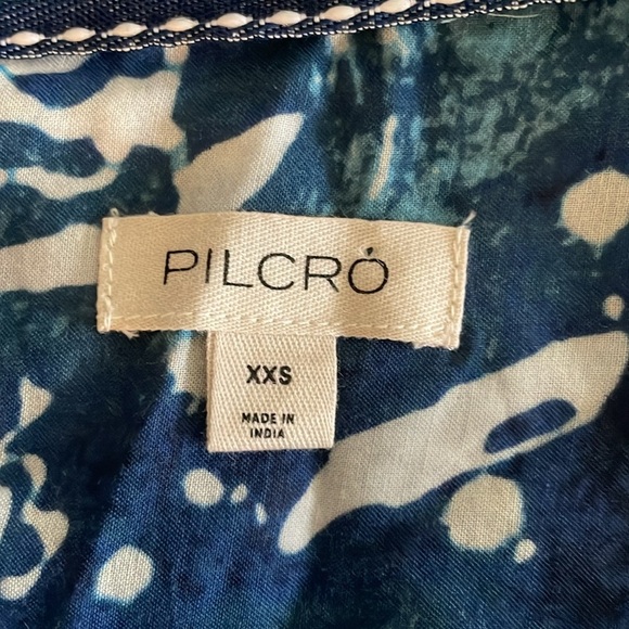 Pilcro Anthropologie Cropped Batwing Blouse XXS Oversized Ruffle Batik Blue - Picture 11 of 16